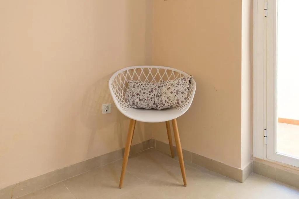 מאלגה Plaza Merced Patio-Parking Gratis Jinetes3 דירה